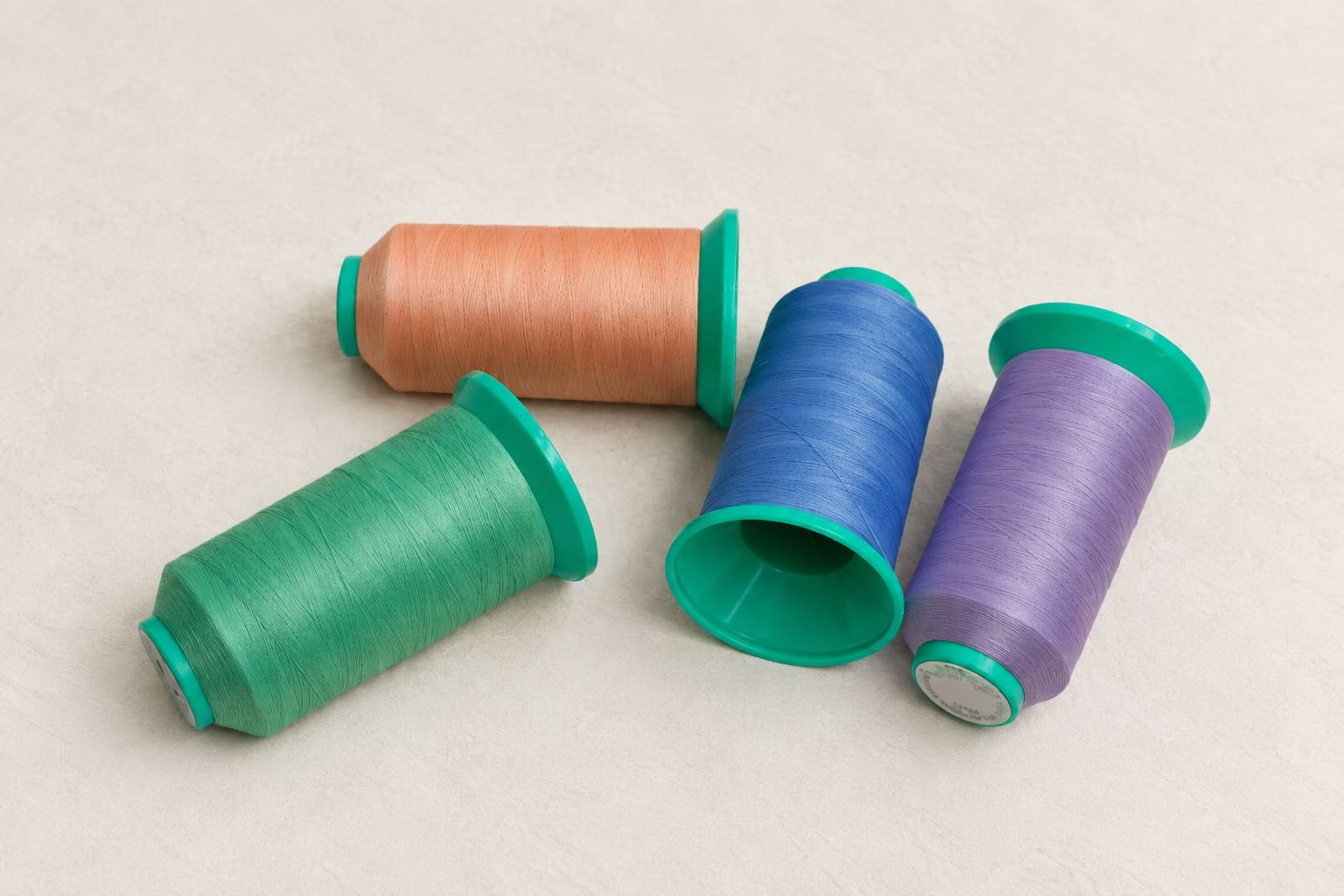Thermochromic thread