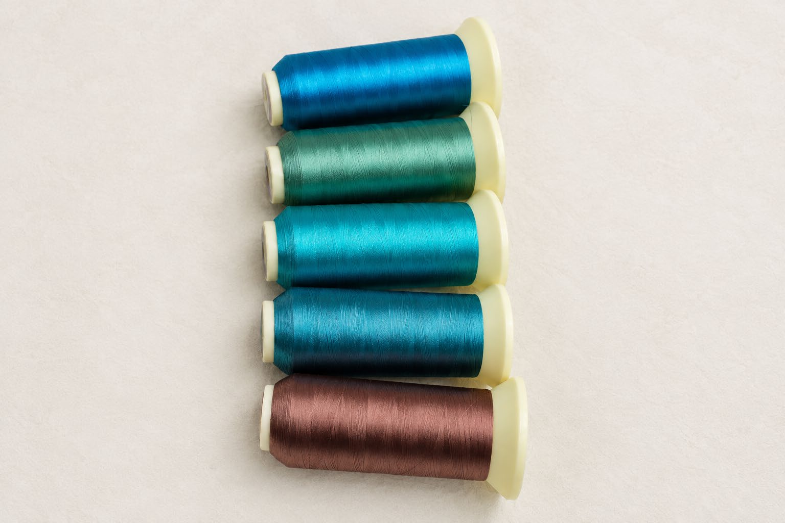 Lonlight Machine Embroidery Thread
